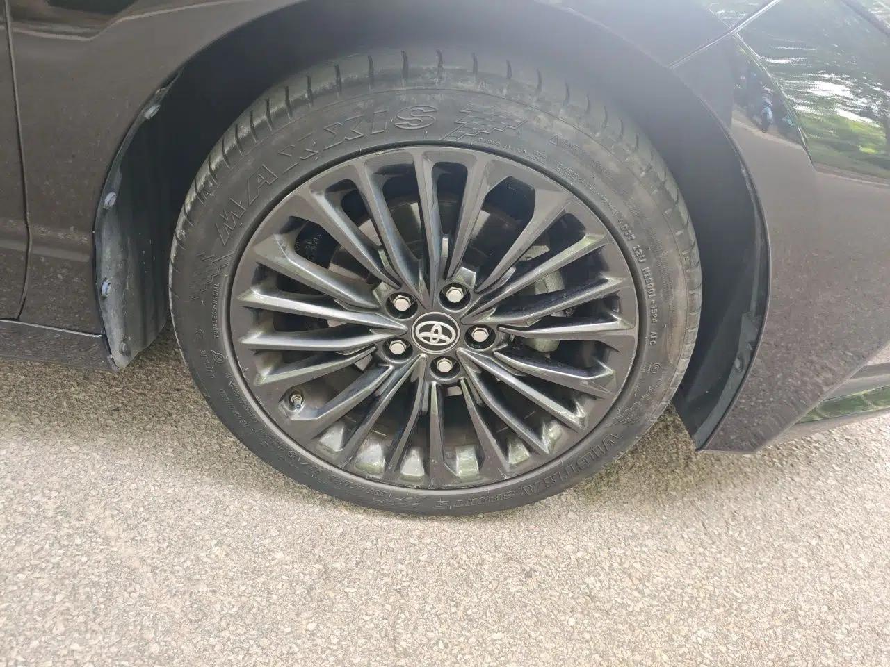 Toyota Avalon 2023 2.5L Touring Premium Edition — миниатюра 8