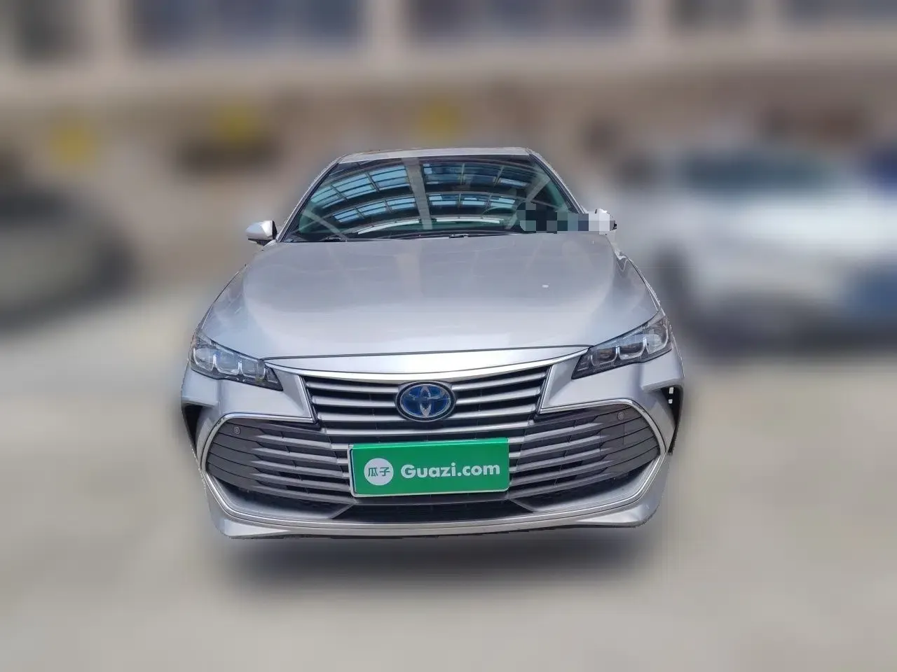 Toyota Avalon 2019 Dual-Engine 2.5L Luxury Edition China VI Standard — миниатюра 2