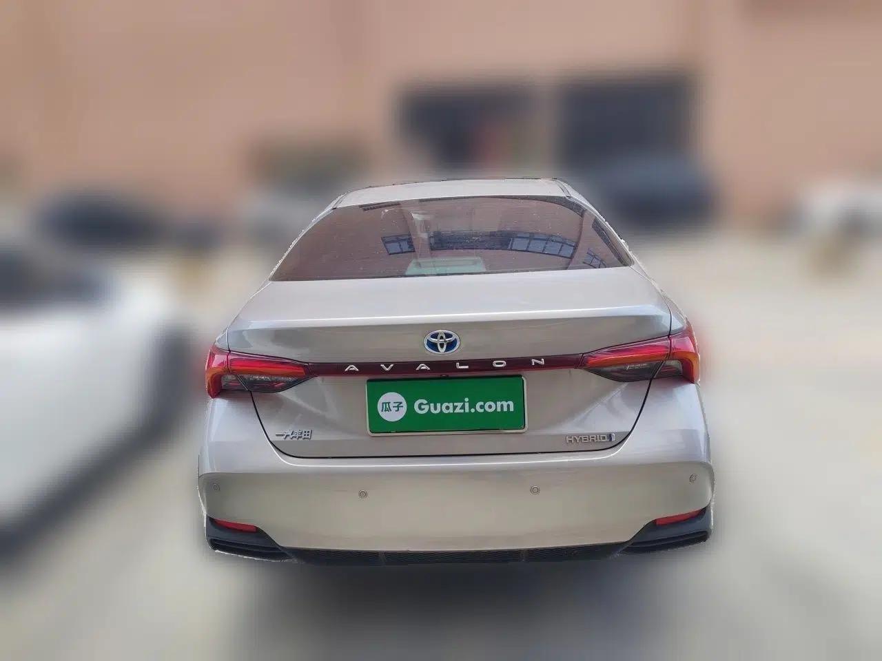 Toyota Avalon 2019 Dual-Engine 2.5L Luxury Edition China VI Standard — миниатюра 5
