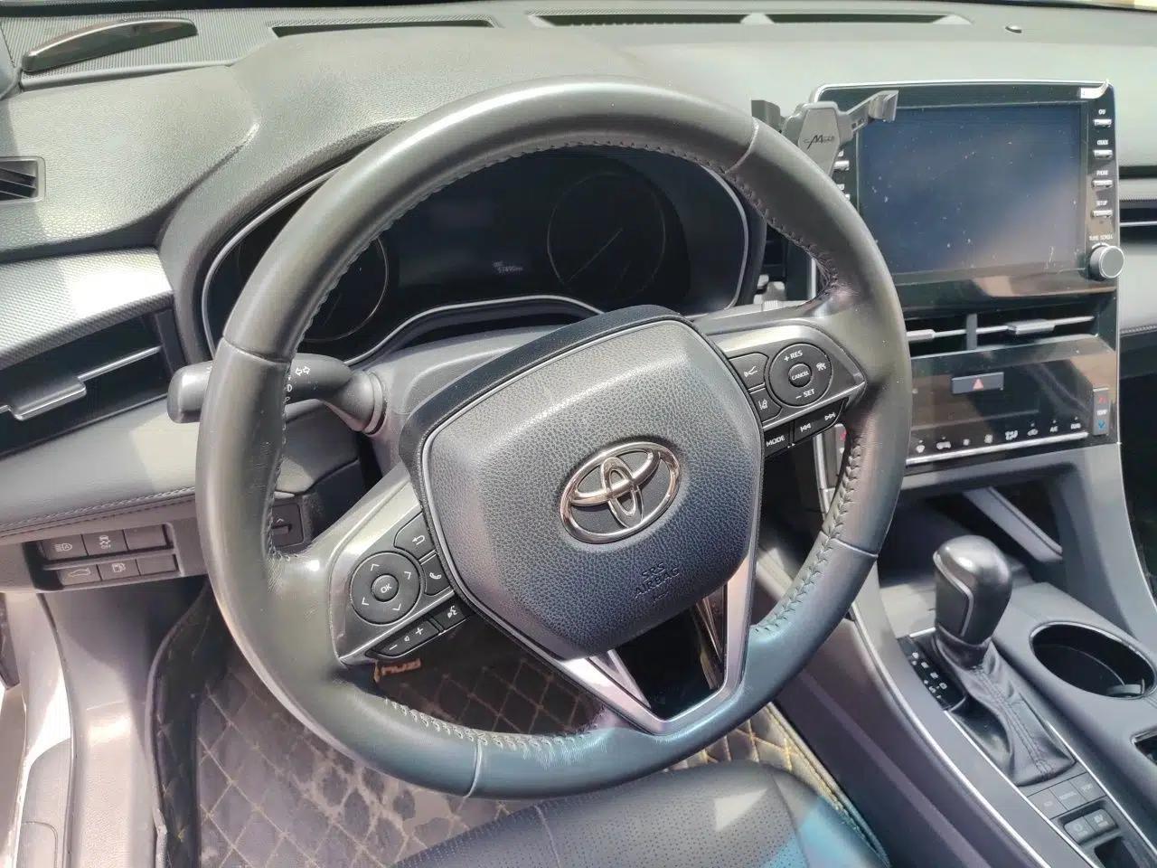 Toyota Avalon 2019 Dual-Engine 2.5L Luxury Edition China VI Standard — миниатюра 10