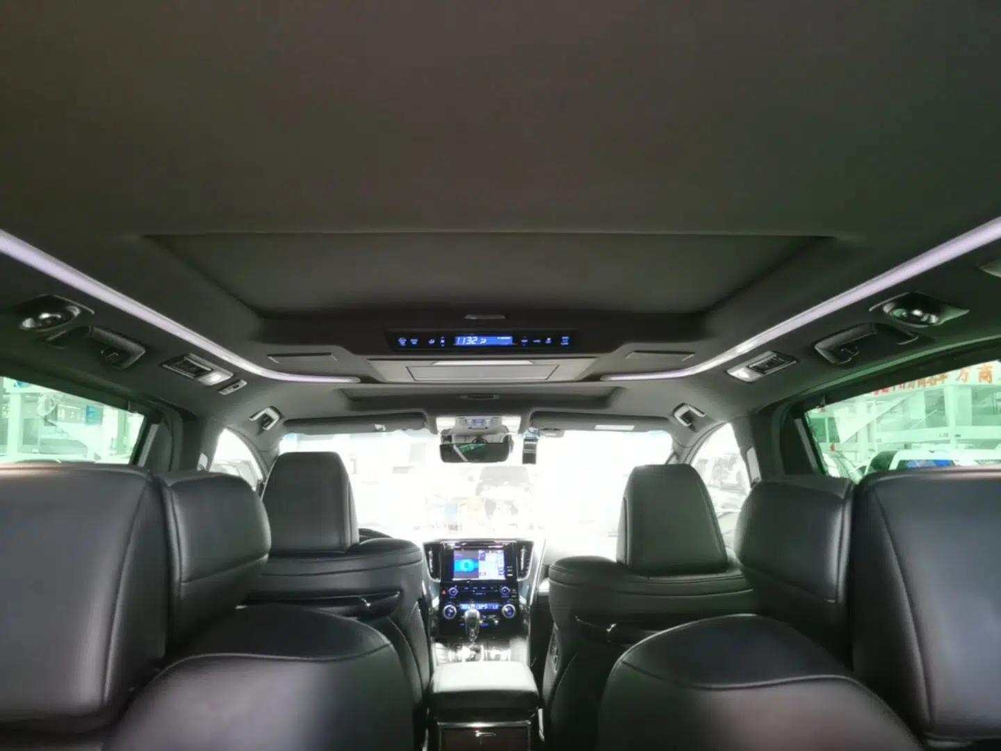 Toyota Vellfire 2019 Dual-Engine 2.5L HV Prestige Edition — миниатюра 21