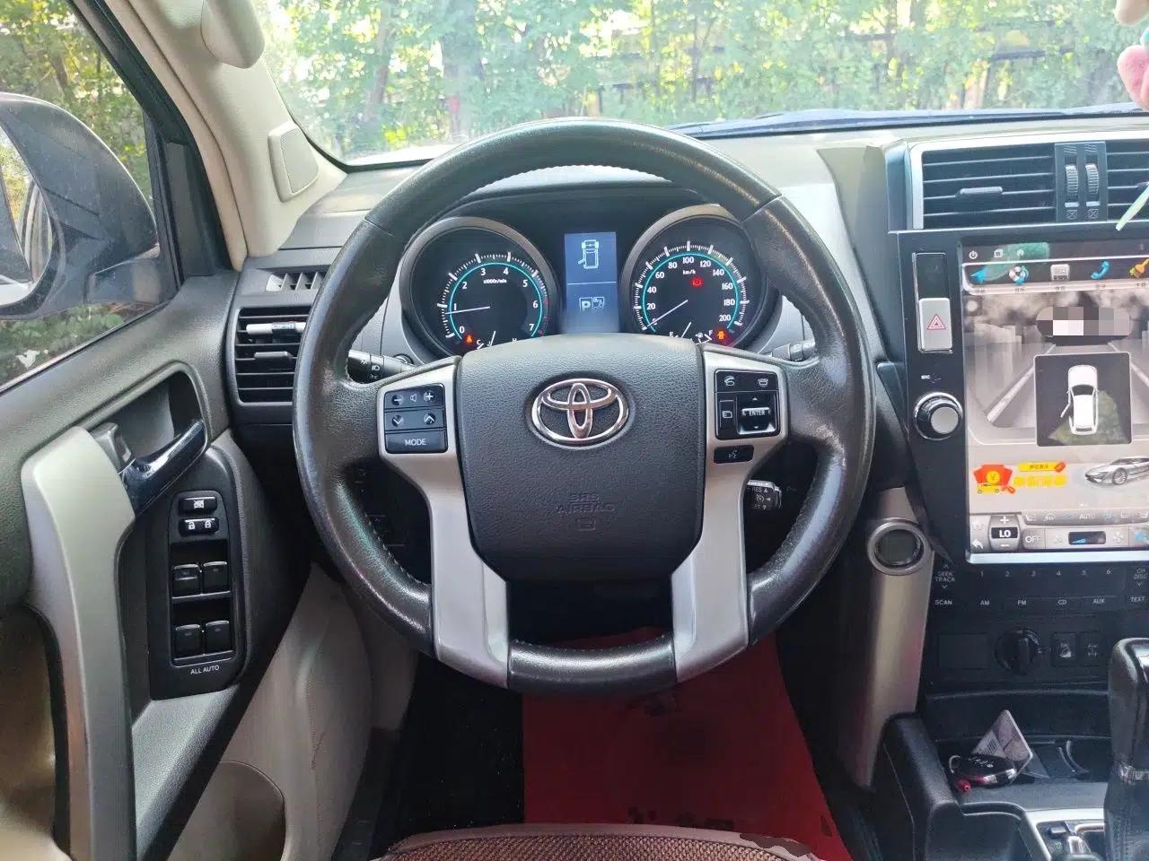 Toyota Prado 2010 4.0L Automatic TX-L — миниатюра 10