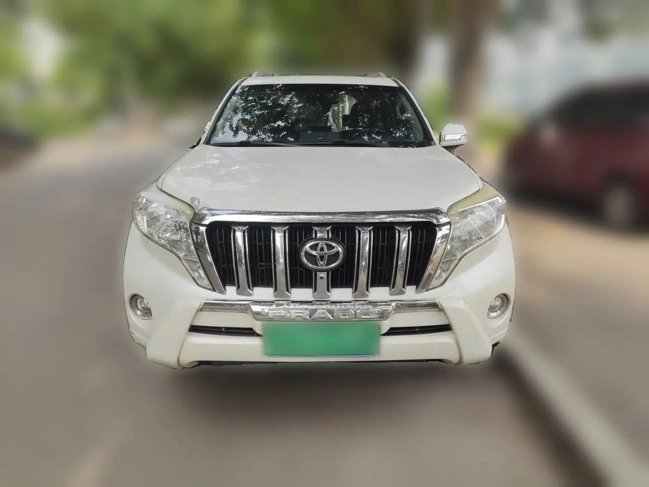 Toyota Prado 2016 2.7L Automatic Standard Edition — миниатюра 2