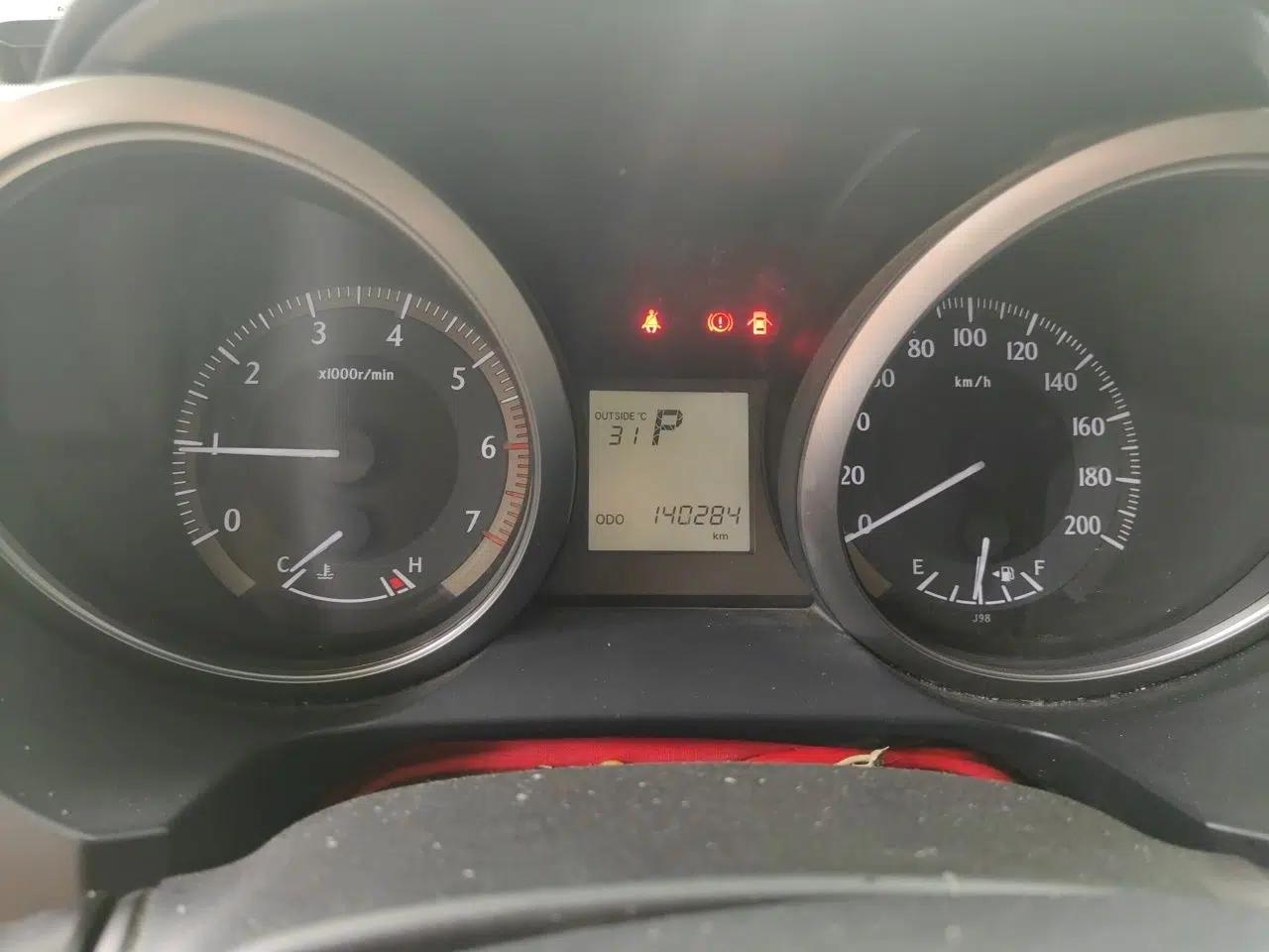 Toyota Prado 2016 2.7L Automatic Standard Edition — миниатюра 11
