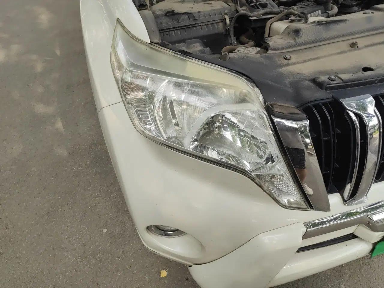 Toyota Prado 2016 2.7L Automatic Standard Edition — миниатюра 7
