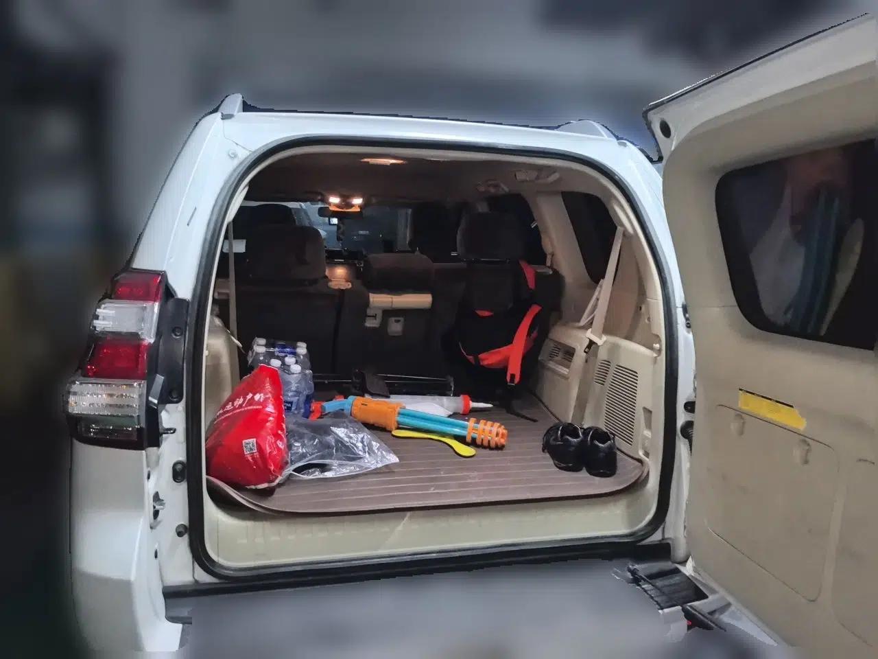 Toyota Prado 2014 2700 TX 7-Seater Middle East Version — миниатюра 19