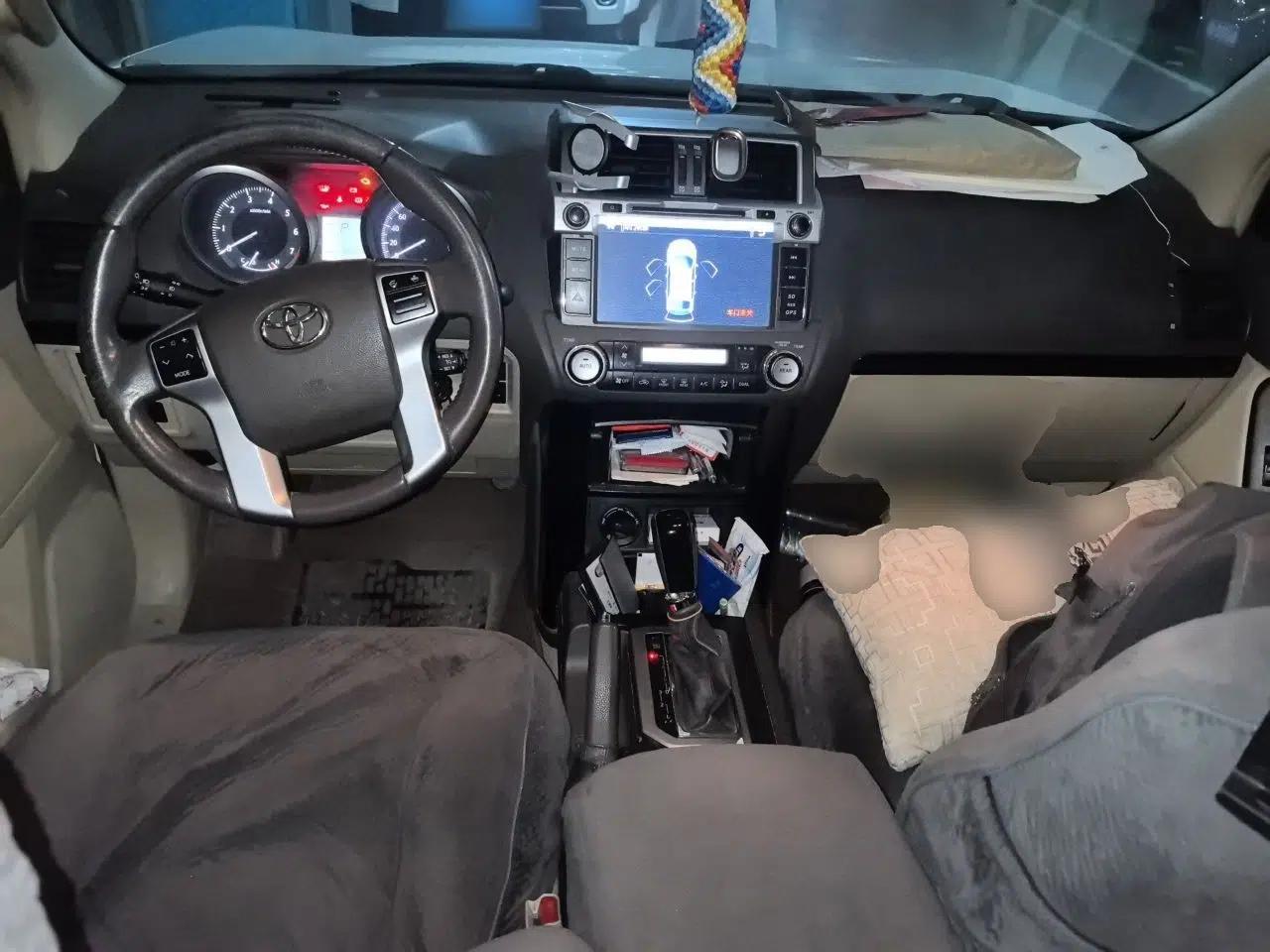 Toyota Prado 2014 2700 TX 7-Seater Middle East Version — миниатюра 9
