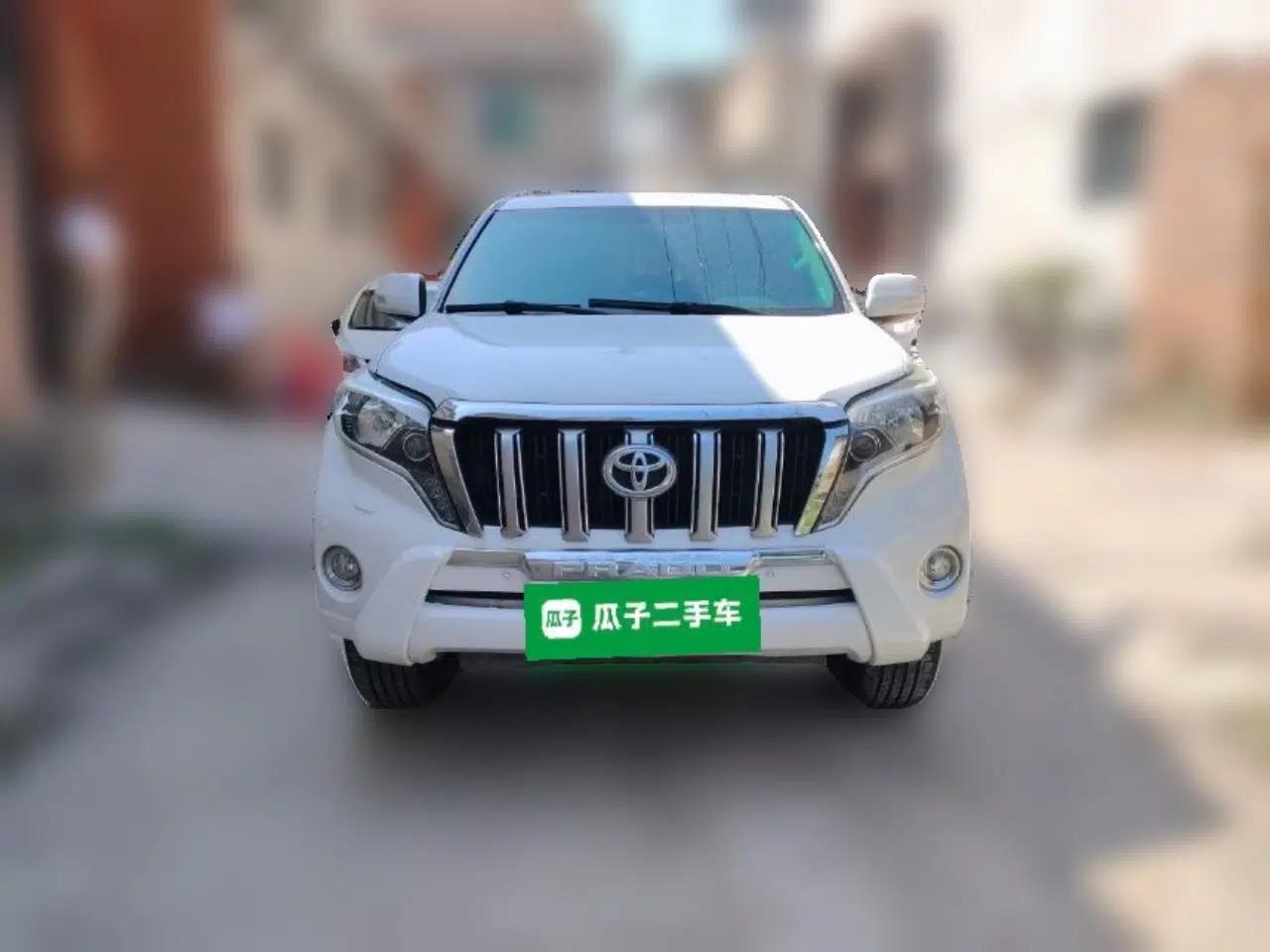 Toyota Prado 2010 4.0L Automatic TX-L — миниатюра 2