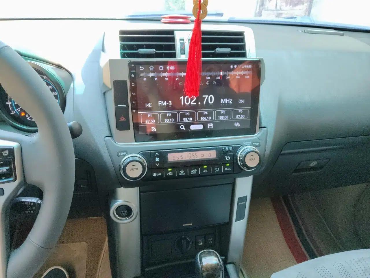 Toyota Prado 2010 4.0L Automatic TX-L — миниатюра 13