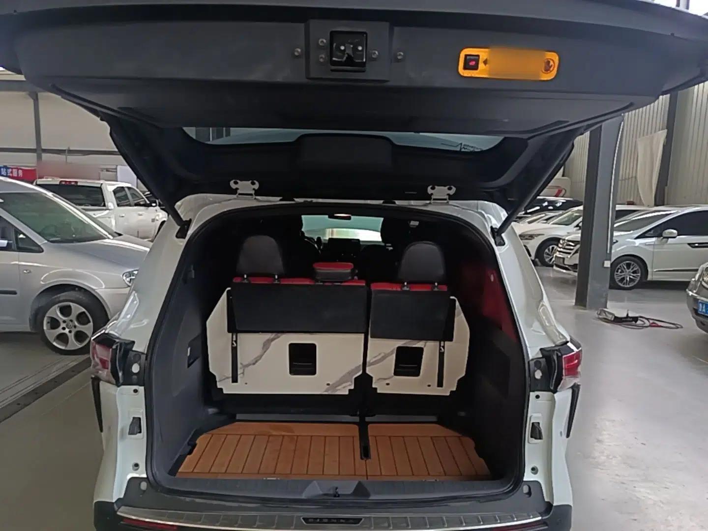 Toyota SIENNA 2021 2.5L Hybrid Comfort Edition — миниатюра 22