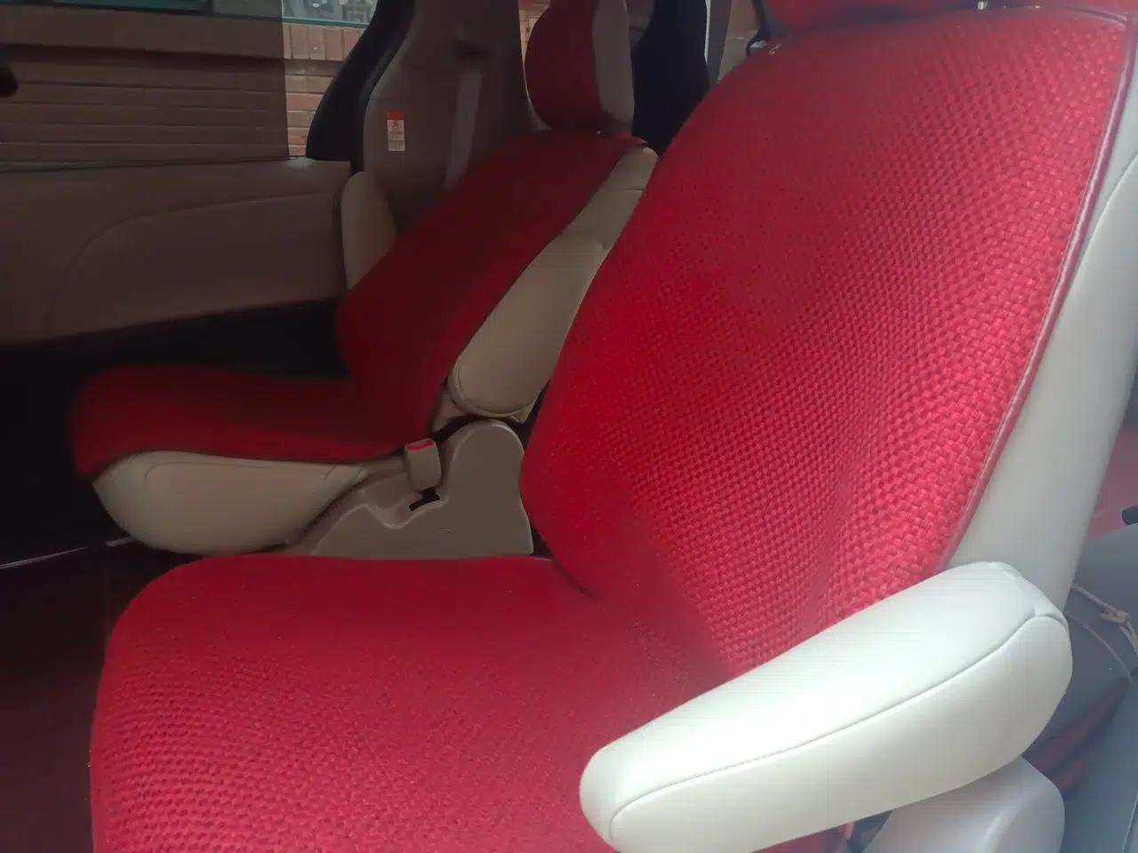 Toyota SIENNA 2015 3.5L Four-Wheel Drive L — миниатюра 17