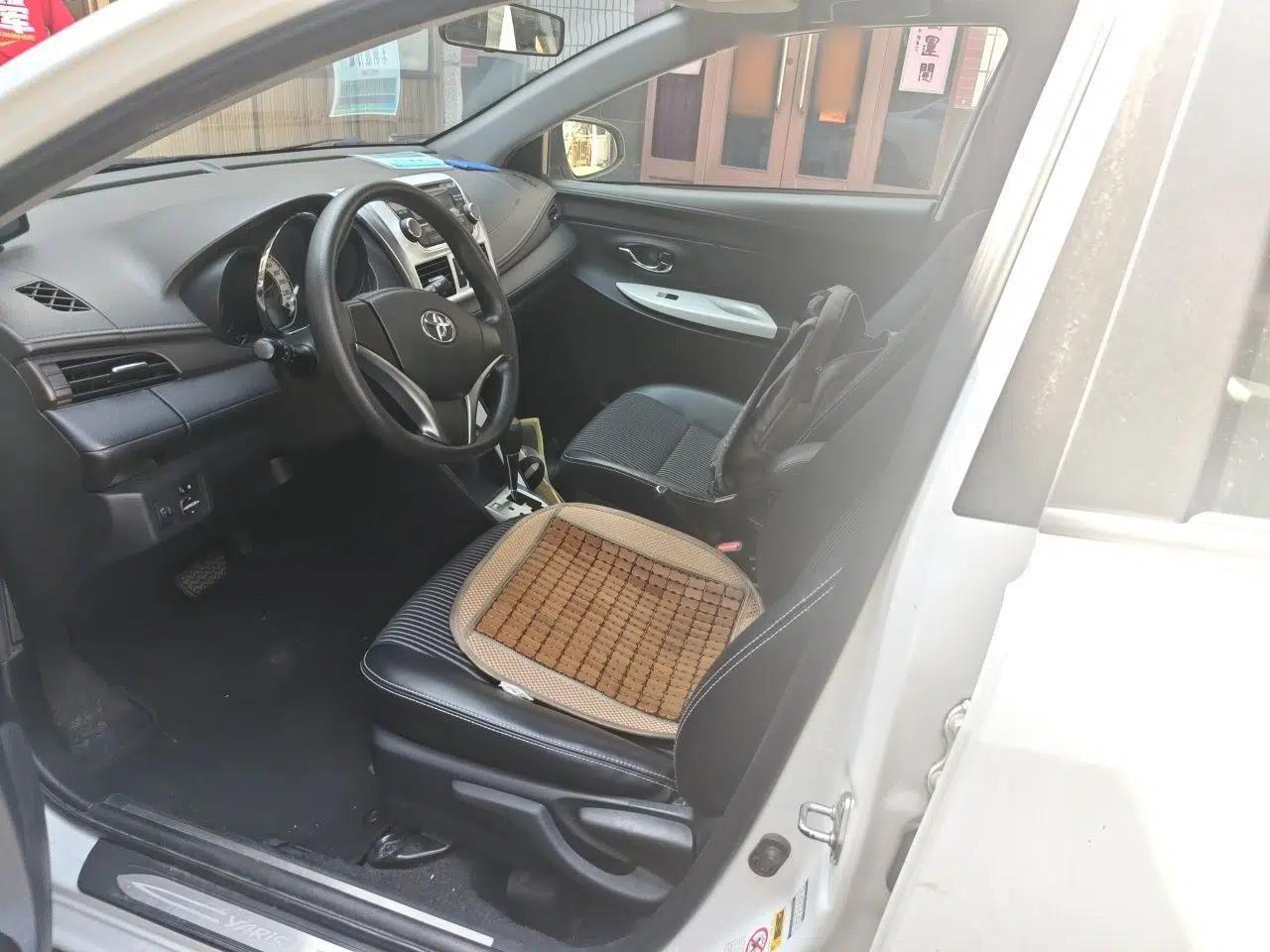 Toyota YARiS L Zhi Xuan 2015 1.5G Automatic Xuan Dong Sunroof Special Edition — миниатюра 15