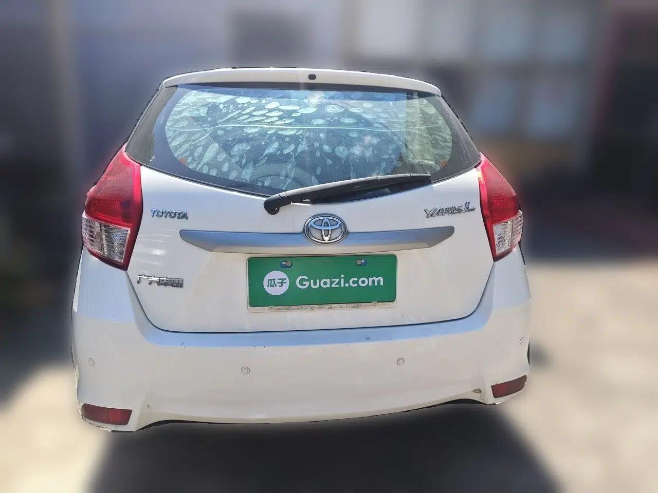Toyota YARiS L Zhi Xuan 2015 1.5G Automatic Xuan Dong Sunroof Special Edition — миниатюра 5