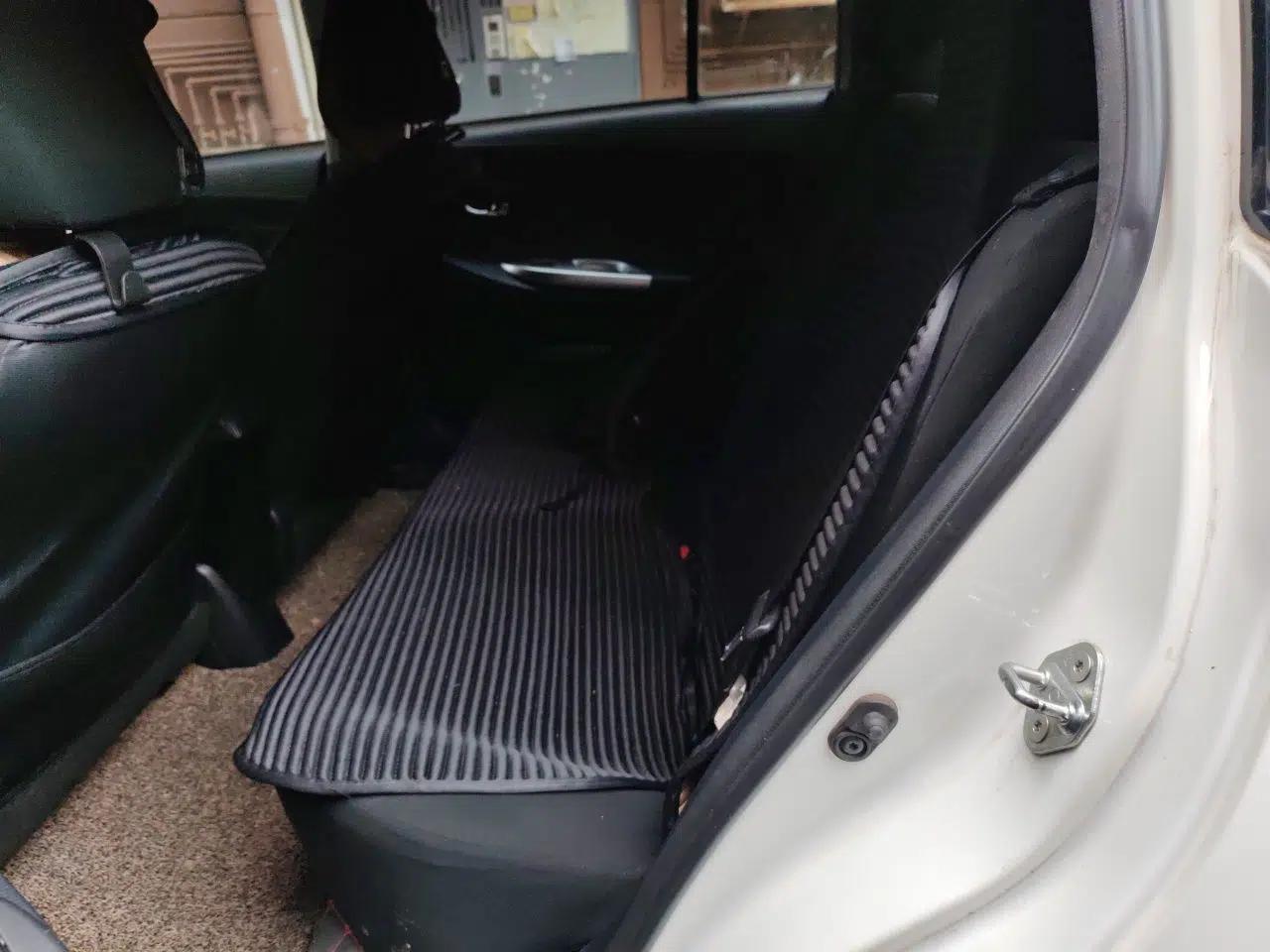 Toyota YARiS L Zhi Xuan 2015 1.5E Automatic Charm Edition — миниатюра 17