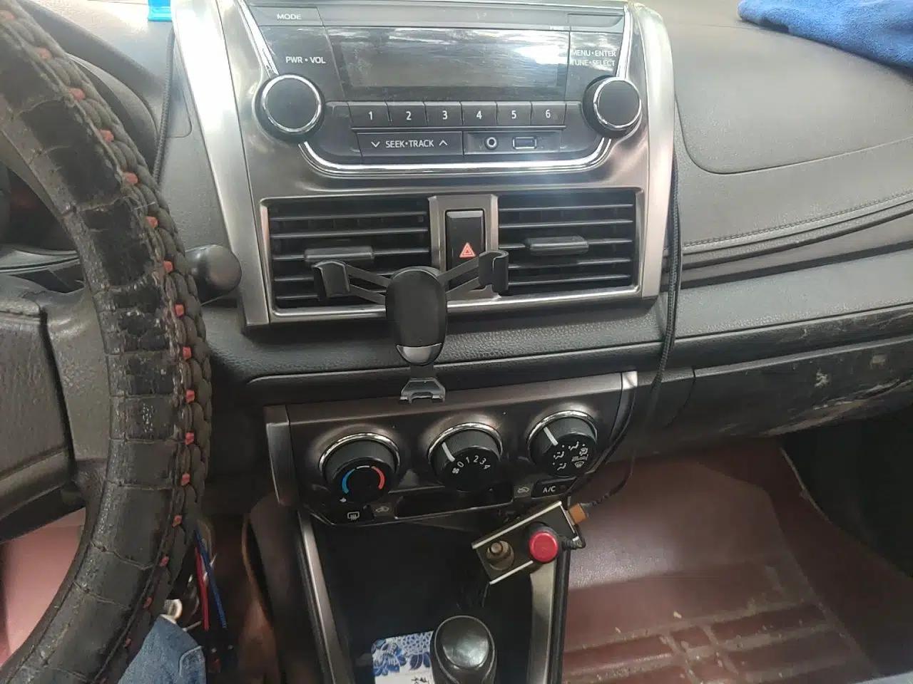 Toyota YARiS L Zhi Xuan 2014 1.3E Automatic Charm Edition — миниатюра 13