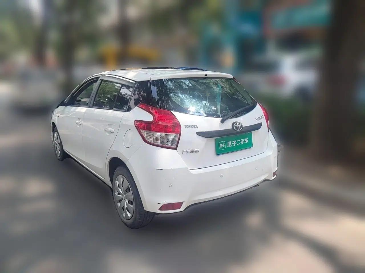 Toyota YARiS L Zhi Xuan 2014 1.3E Automatic Charm Edition — миниатюра 4