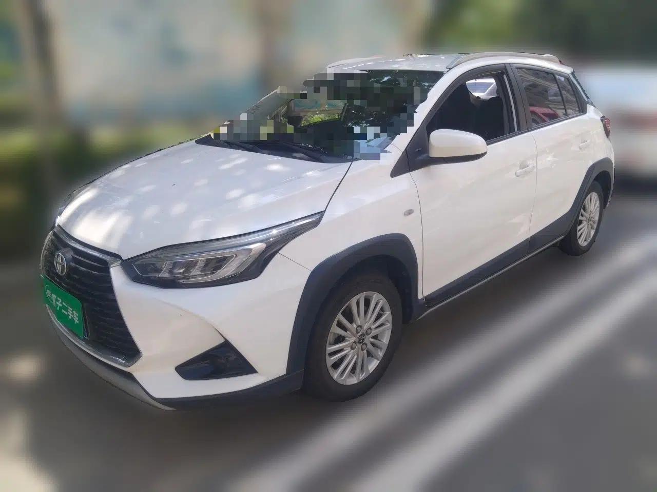 Toyota YARiS L Zhi Xuan 2022 1.5L CVT Leading PLUS Edition — миниатюра 1