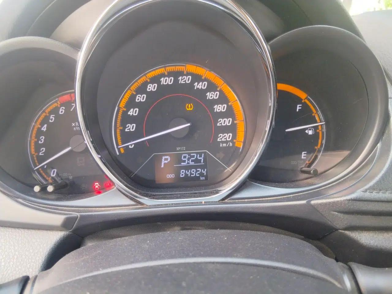 Toyota YARiS L Zhi Xuan 2022 1.5L CVT Leading PLUS Edition — миниатюра 11
