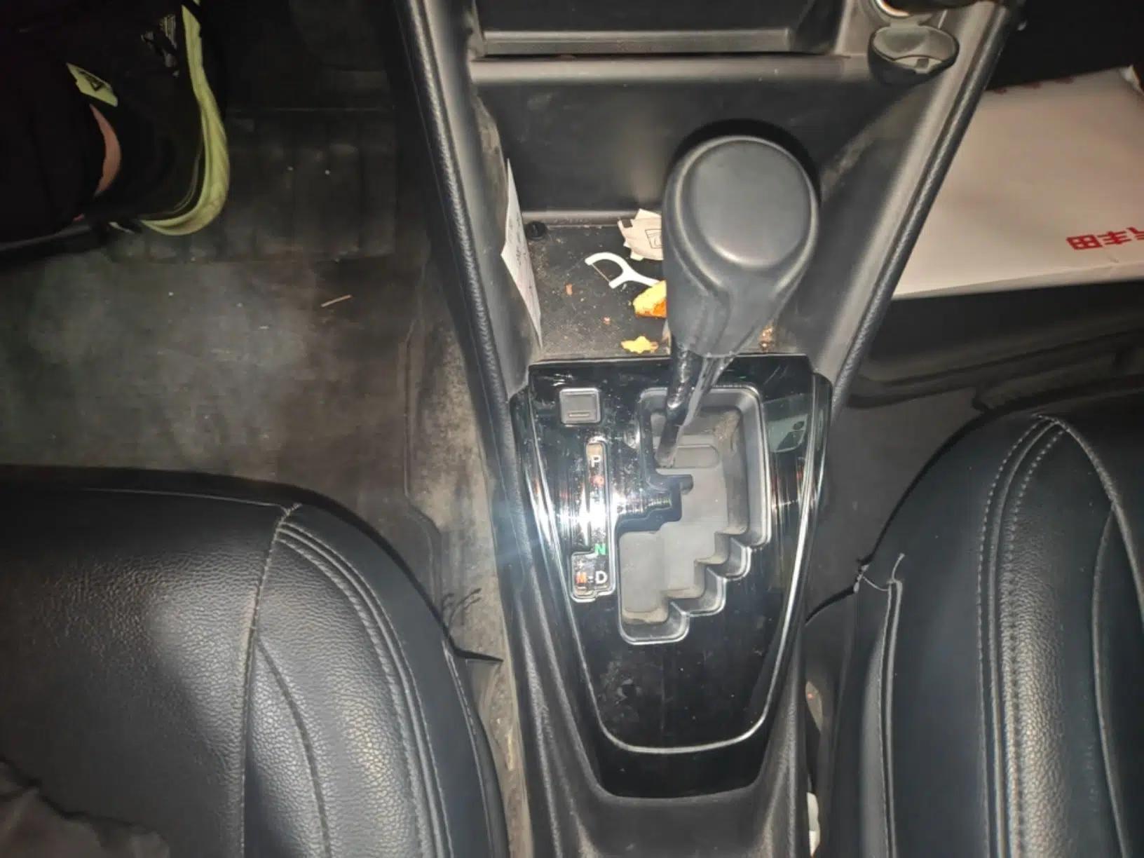 Toyota YARiS L Zhi Xuan 2022 X-Trail 1.5L CVT Leading PLUS Edition — миниатюра 16