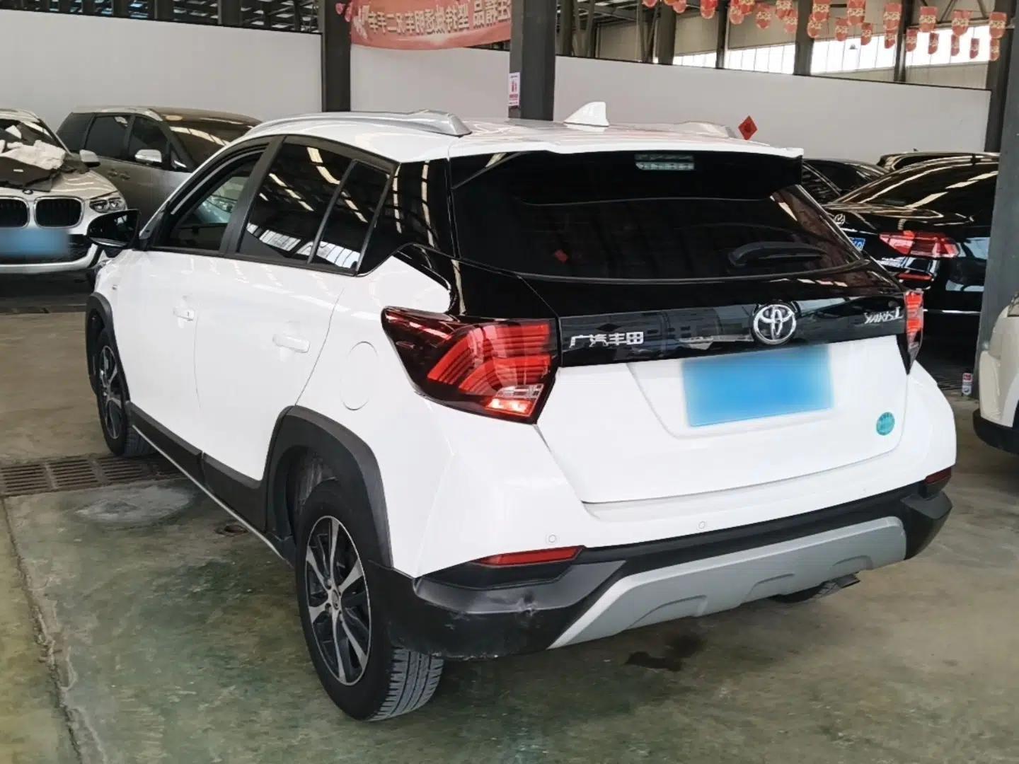 Toyota YARiS L Zhi Xuan 2022 X-Trail 1.5L CVT Leading PLUS Edition — миниатюра 4