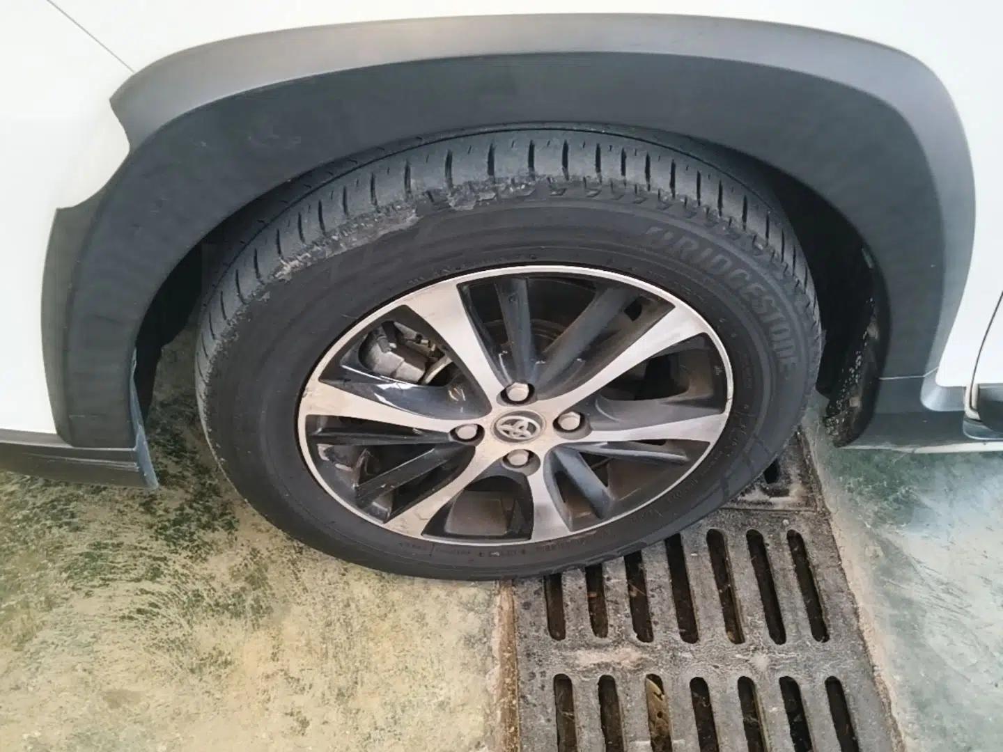 Toyota YARiS L Zhi Xuan 2022 X-Trail 1.5L CVT Leading PLUS Edition — миниатюра 10
