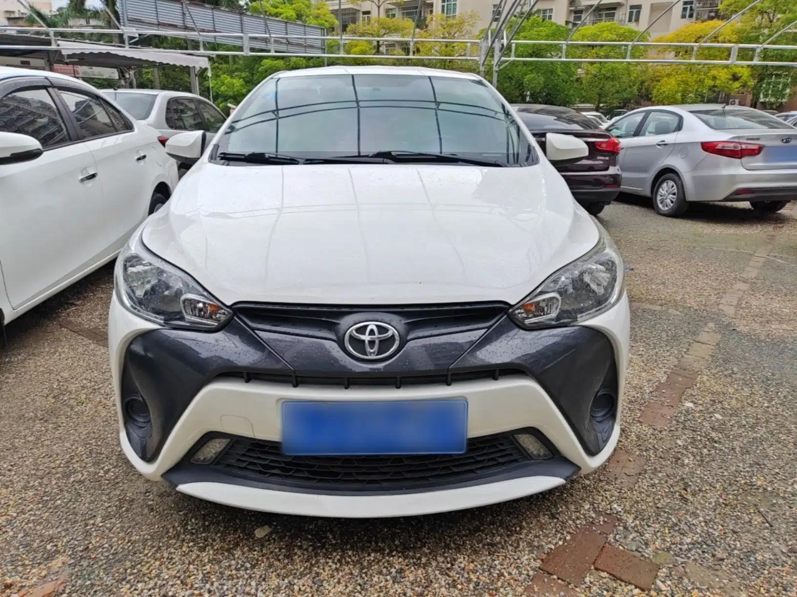 Toyota YARiS L Zhi Xuan 2016 Revised 1.5E CVT Charming Edition — миниатюра 2