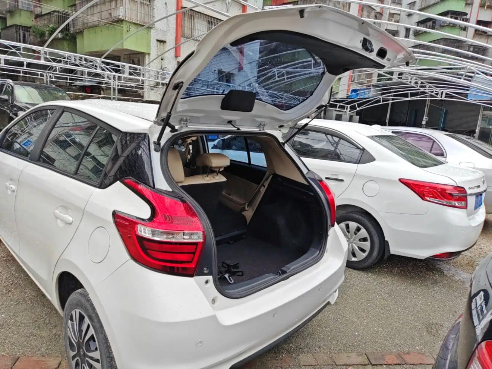Toyota YARiS L Zhi Xuan 2016 Revised 1.5E CVT Charming Edition — миниатюра 22