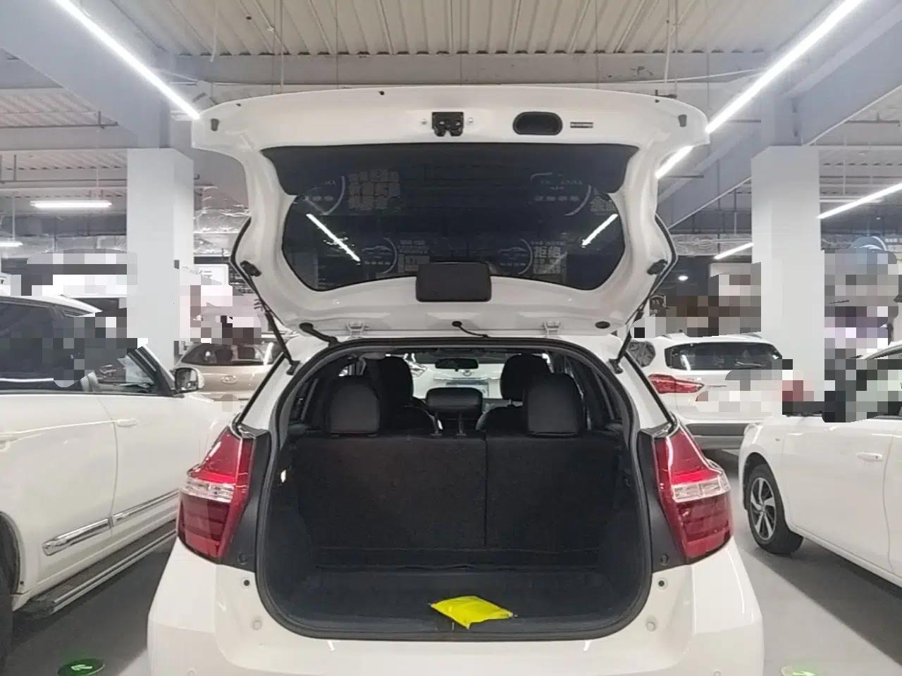 Toyota YARiS L Zhi Xuan 2021 1.5L CVT Leading Edition — миниатюра 22