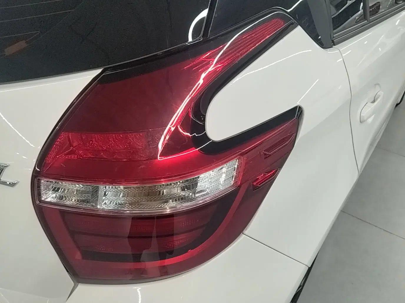 Toyota YARiS L Zhi Xuan 2021 1.5L CVT Leading Edition — миниатюра 9