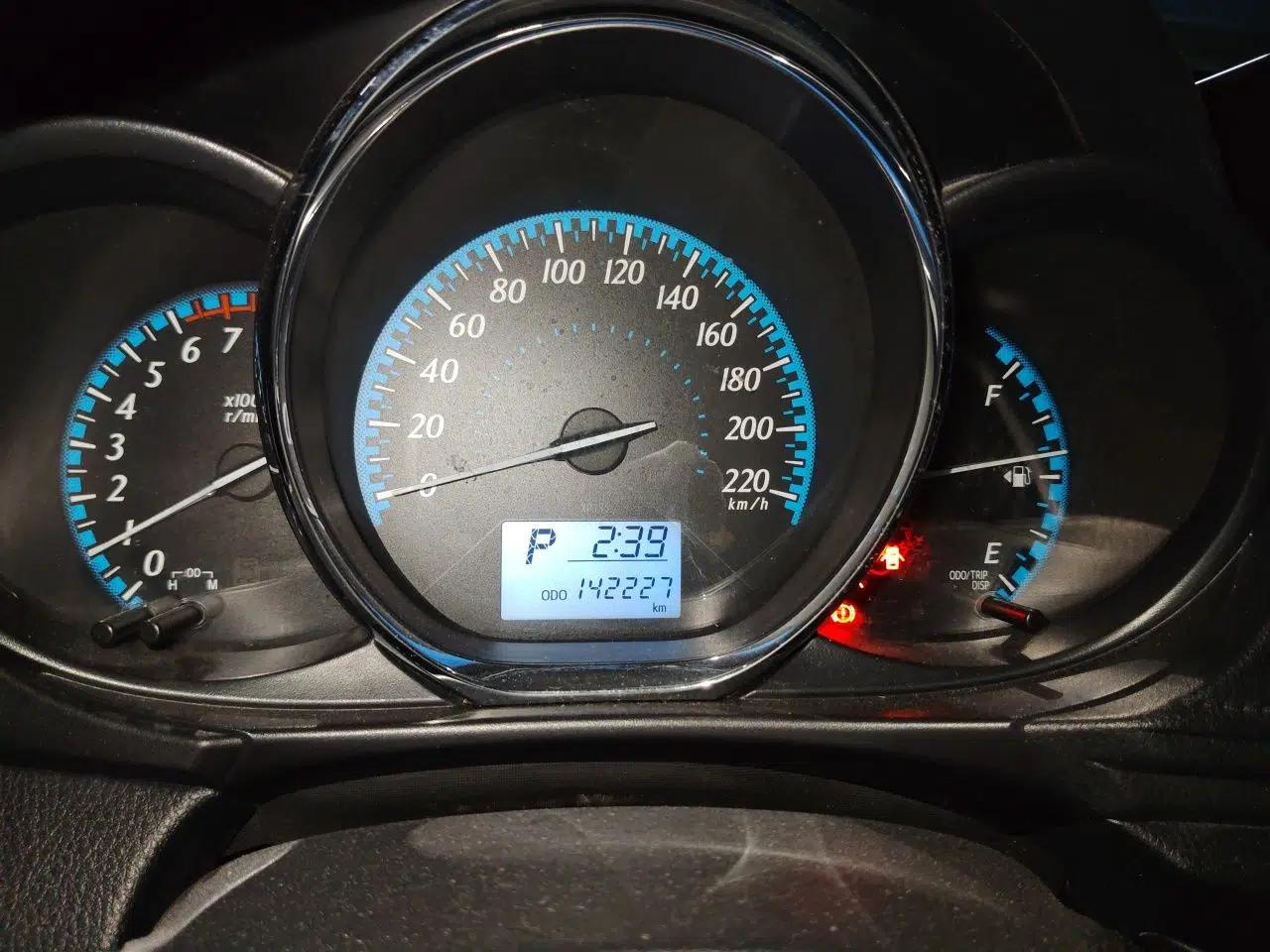 Toyota YARiS L Zhi Xuan 2016 Revised 1.5E CVT Charming Edition — миниатюра 11