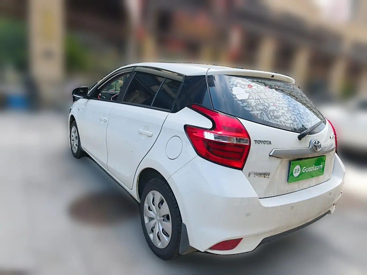 Toyota YARiS L Zhi Xuan 2021 1.5L CVT Leading Edition — миниатюра 4