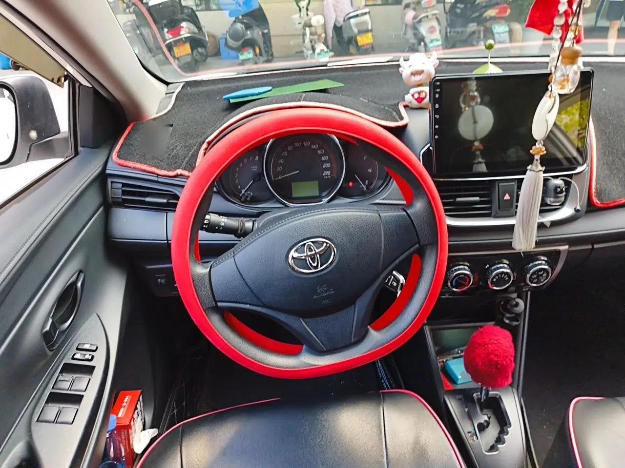 Toyota YARiS L Zhi Xuan 2021 1.5L CVT Leading Edition — миниатюра 10
