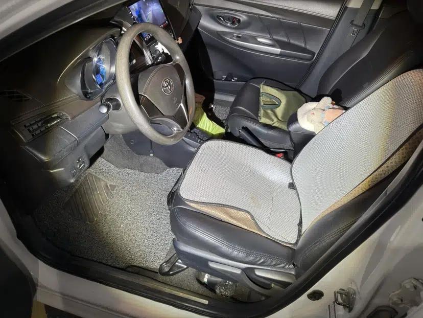 Toyota YARiS L Zhi Xuan 2015 1.5E Automatic Charm Edition — миниатюра 10