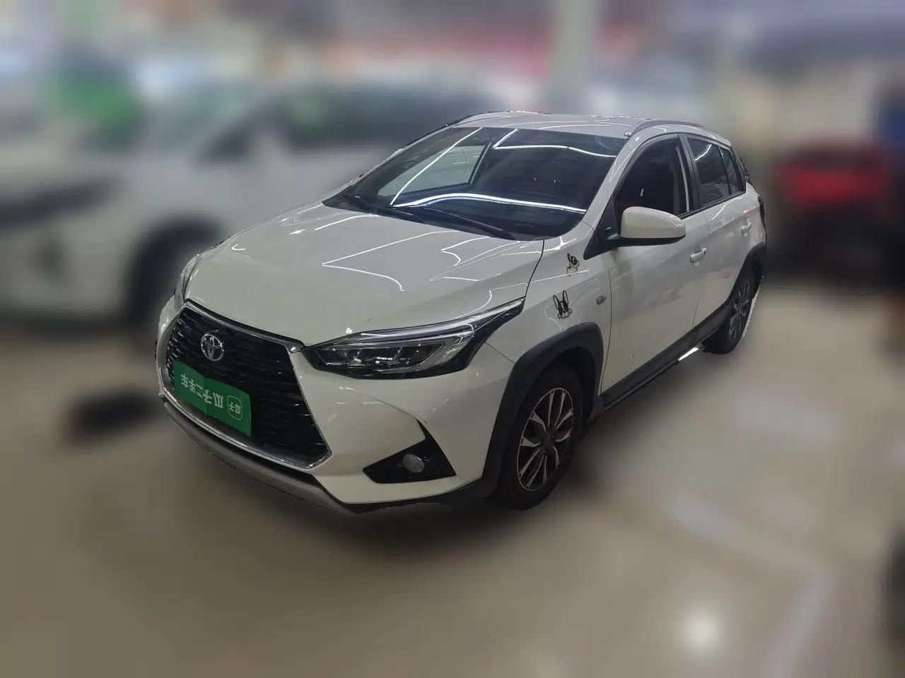 Toyota YARiS L Zhi Xuan 2022 X-Trail 1.5L CVT Luxury PLUS Edition — миниатюра 1