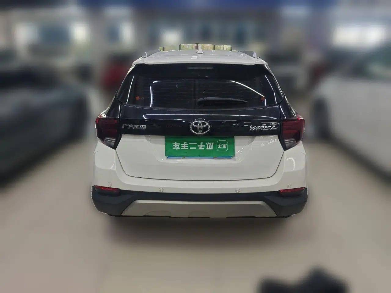 Toyota YARiS L Zhi Xuan 2022 X-Trail 1.5L CVT Luxury PLUS Edition — миниатюра 5