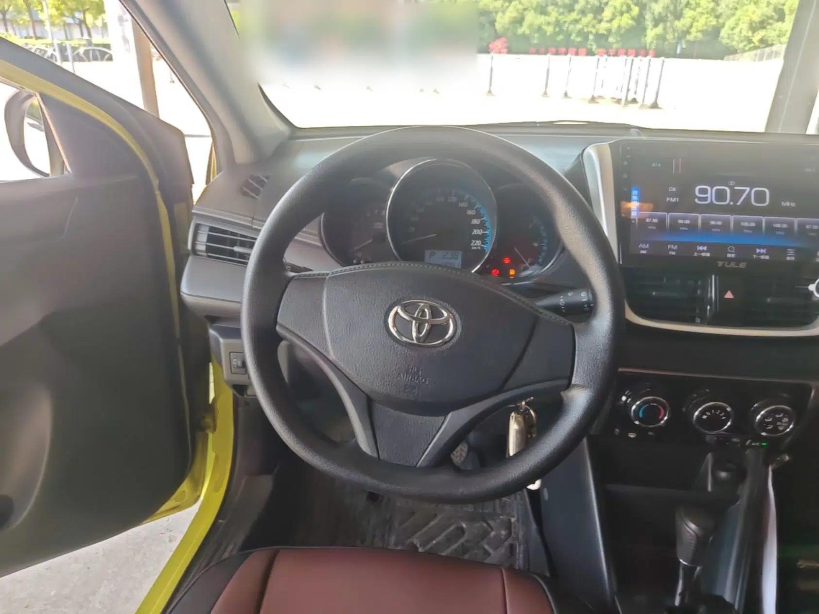 Toyota YARiS L Zhi Xuan 2016 Revised 1.5E CVT Charming Edition — миниатюра 13