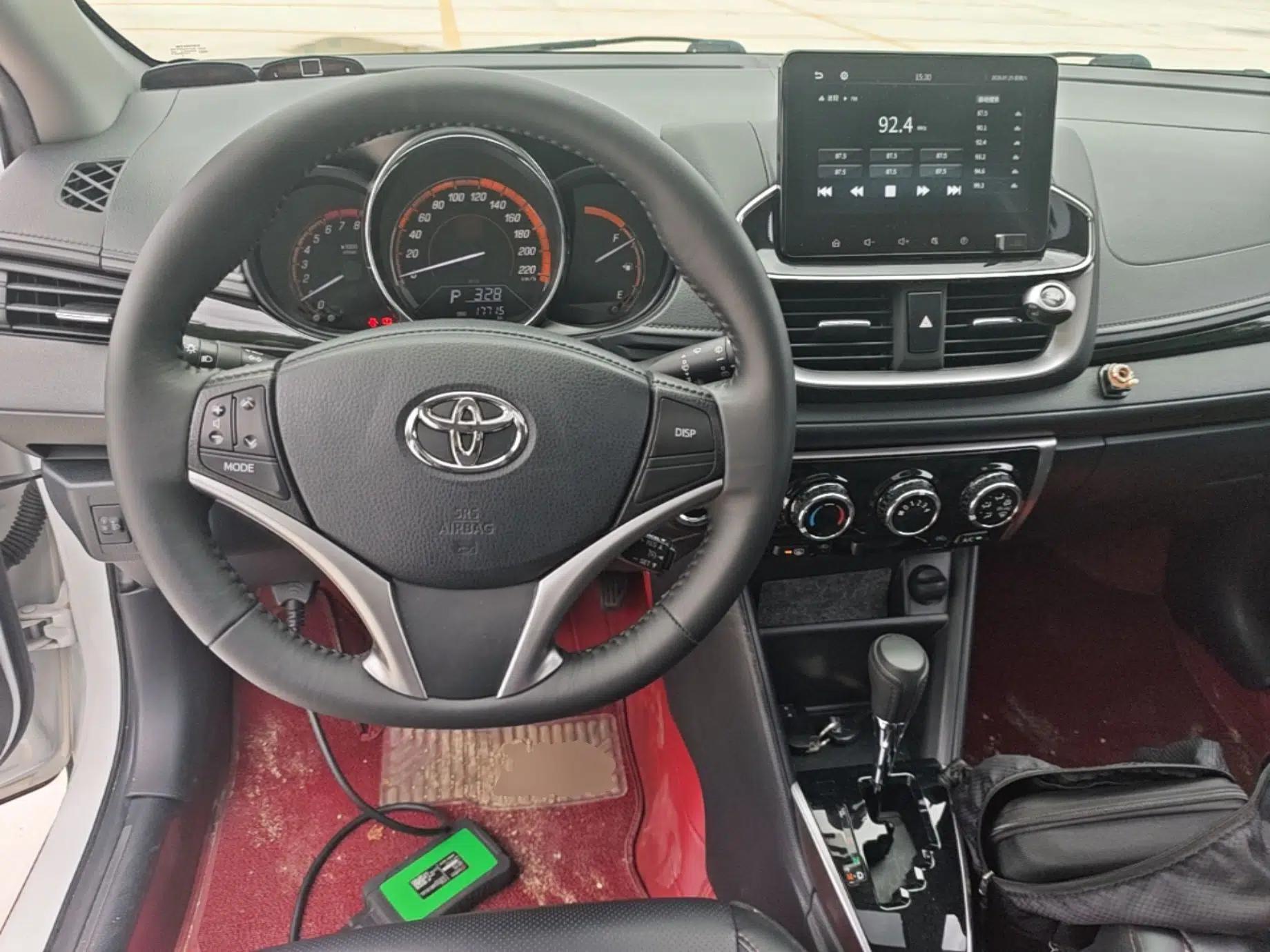 Toyota YARiS L Zhi Xuan 2022 X-Trail 1.5L CVT Prestige Edition — миниатюра 12