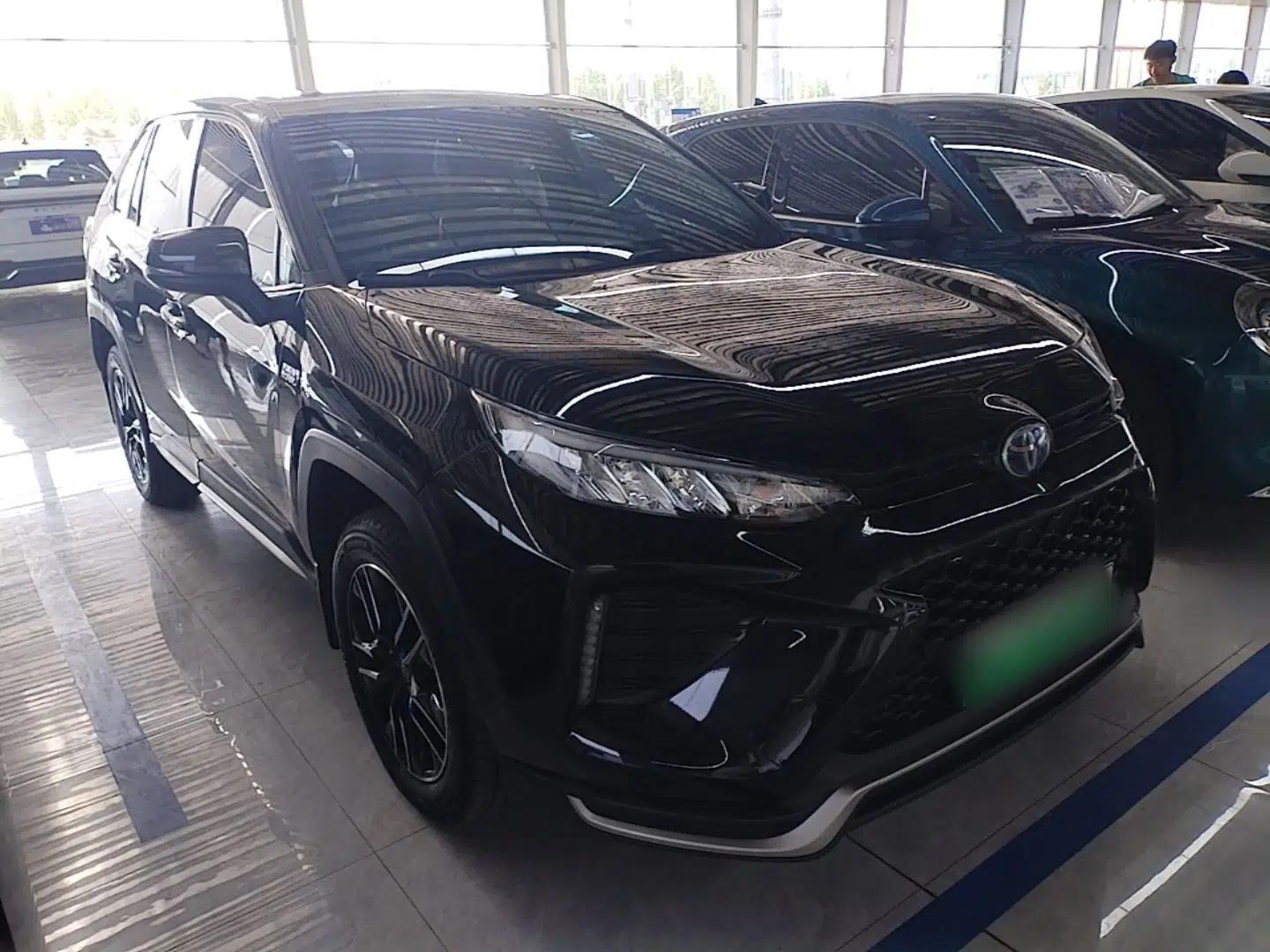 Toyota Wildlander New Energy 2021 High-Performance Edition 2.5L Two-Wheel Drive Powerful Version — миниатюра 12