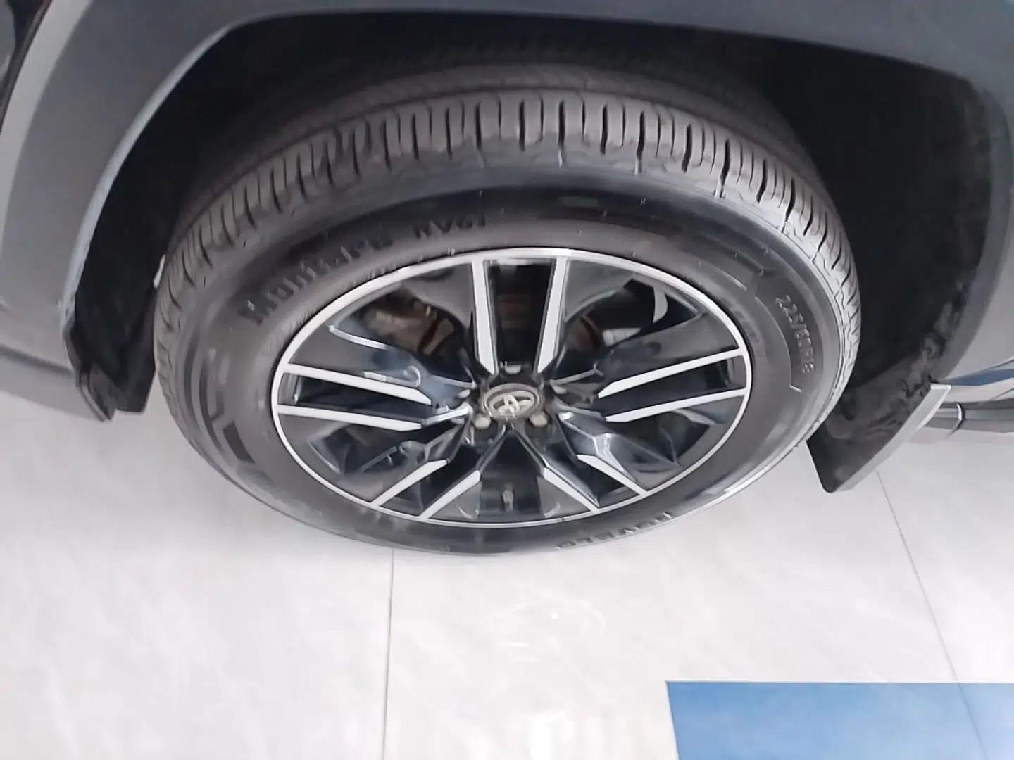 Toyota Wildlander New Energy 2021 High-Performance Edition 2.5L Two-Wheel Drive Powerful Version — миниатюра 10
