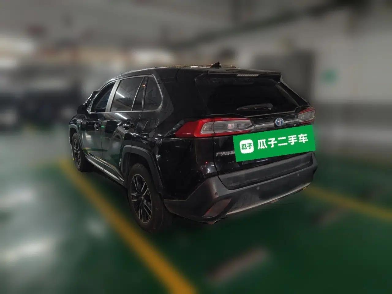 Toyota Wildlander New Energy 2021 High-Performance Edition 2.5L Two-Wheel Drive Powerful Version — миниатюра 4