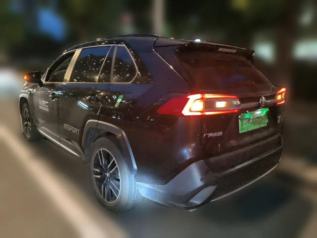 Toyota Wildlander New Energy 2021 High-Performance Edition 2.5L Two-Wheel Drive Powerful Version — миниатюра 4