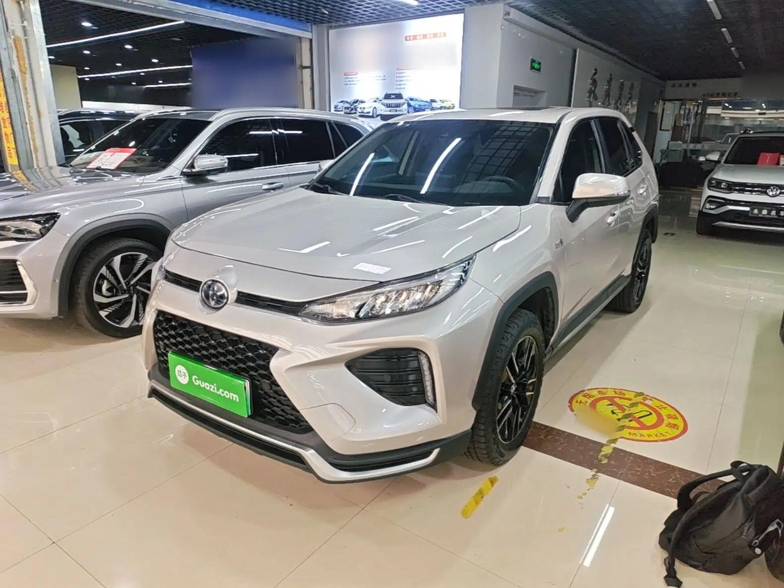 Toyota Wildlander New Energy 2021 High-Performance Edition 2.5L Two-Wheel Drive Powerful Version — миниатюра 1