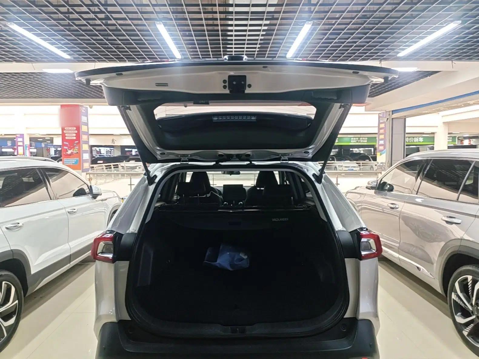 Toyota Wildlander New Energy 2021 High-Performance Edition 2.5L Two-Wheel Drive Powerful Version — миниатюра 22