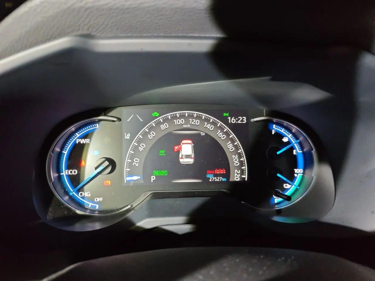 Toyota Wildlander New Energy 2021 High-Performance Edition 2.5L Two-Wheel Drive Powerful Version — миниатюра 11