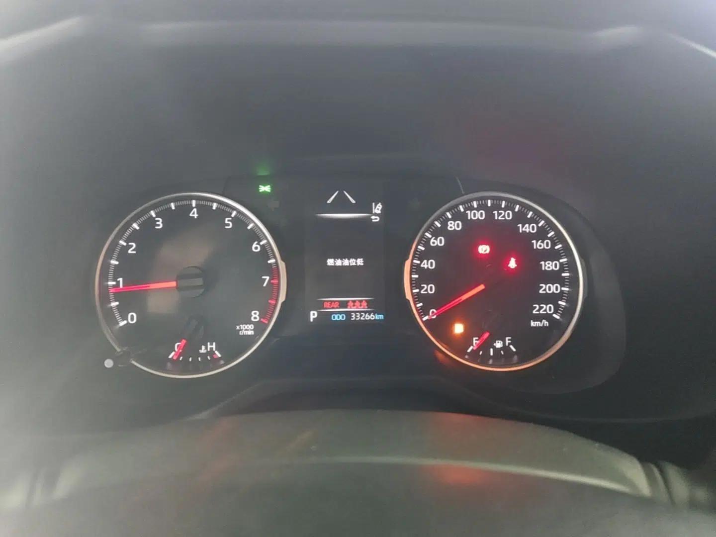 Toyota Wildlander 2022 2.0L CVT Two-Wheel Drive Prestige Edition — миниатюра 14