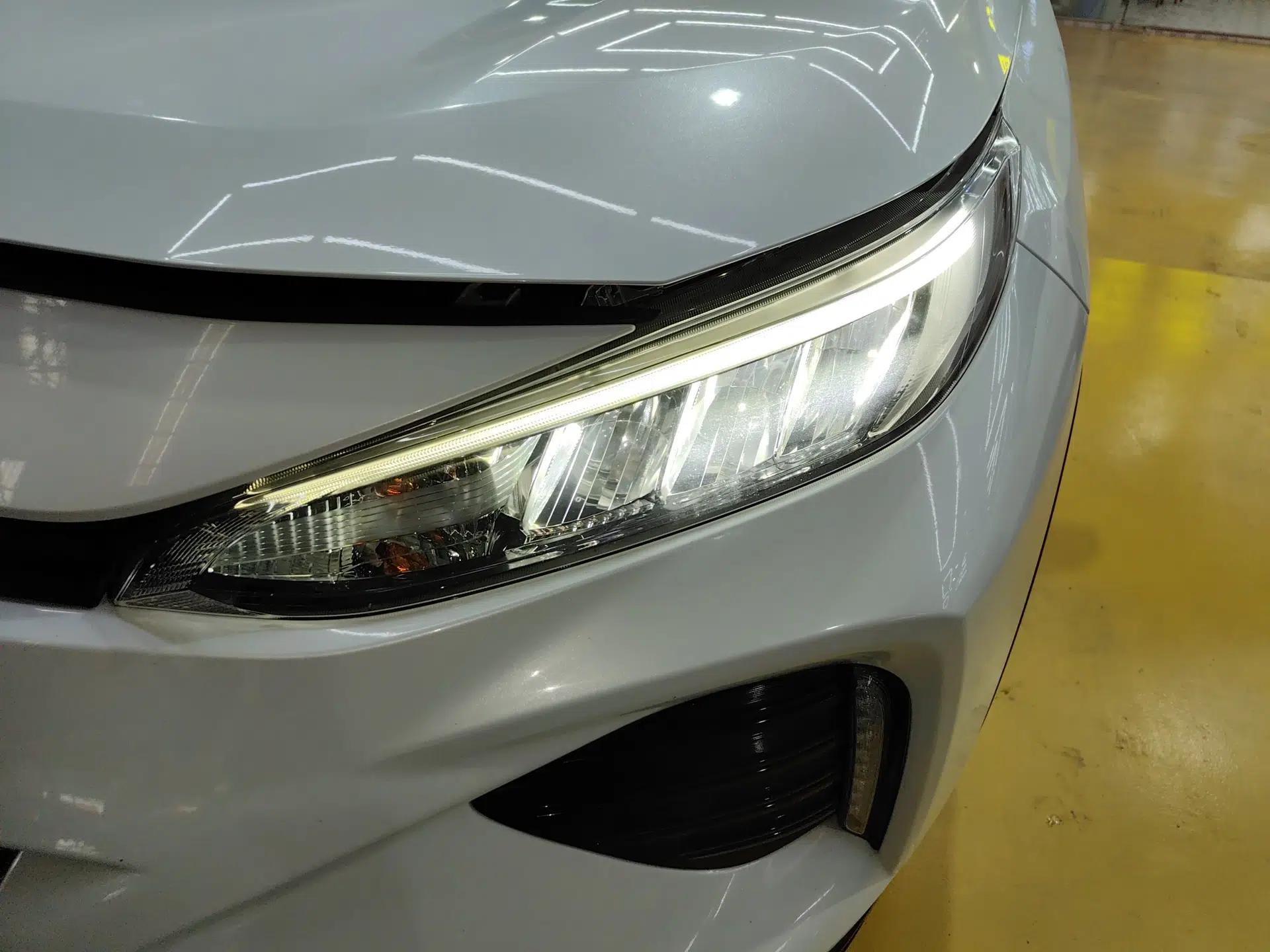 Toyota Wildlander New Energy 2021 High-Performance Edition 2.5L Two-Wheel Drive Powerful Version — миниатюра 6