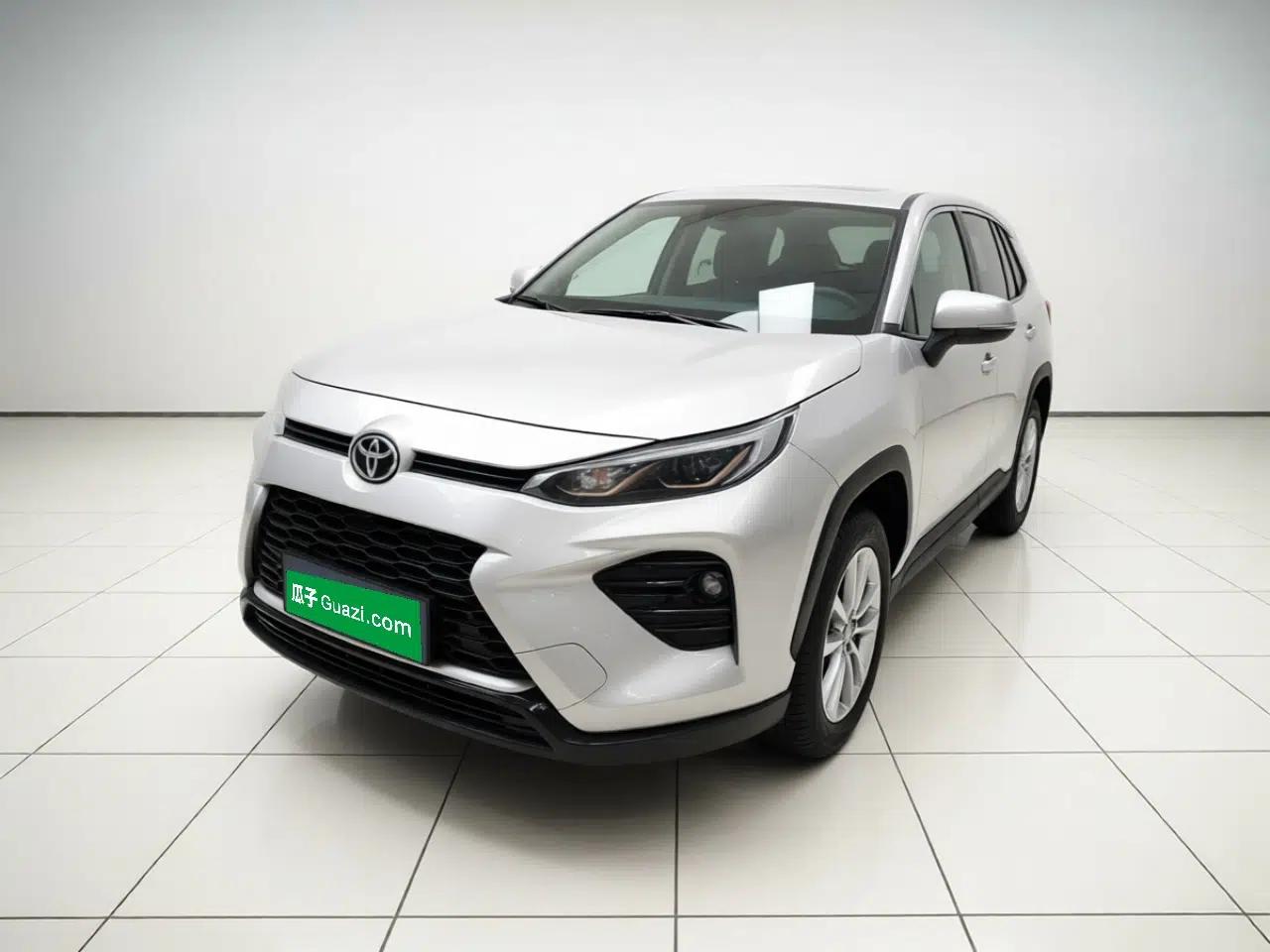 Toyota Wildlander 2024 2.0L CVT Two-Wheel Drive Urban Edition — миниатюра 1