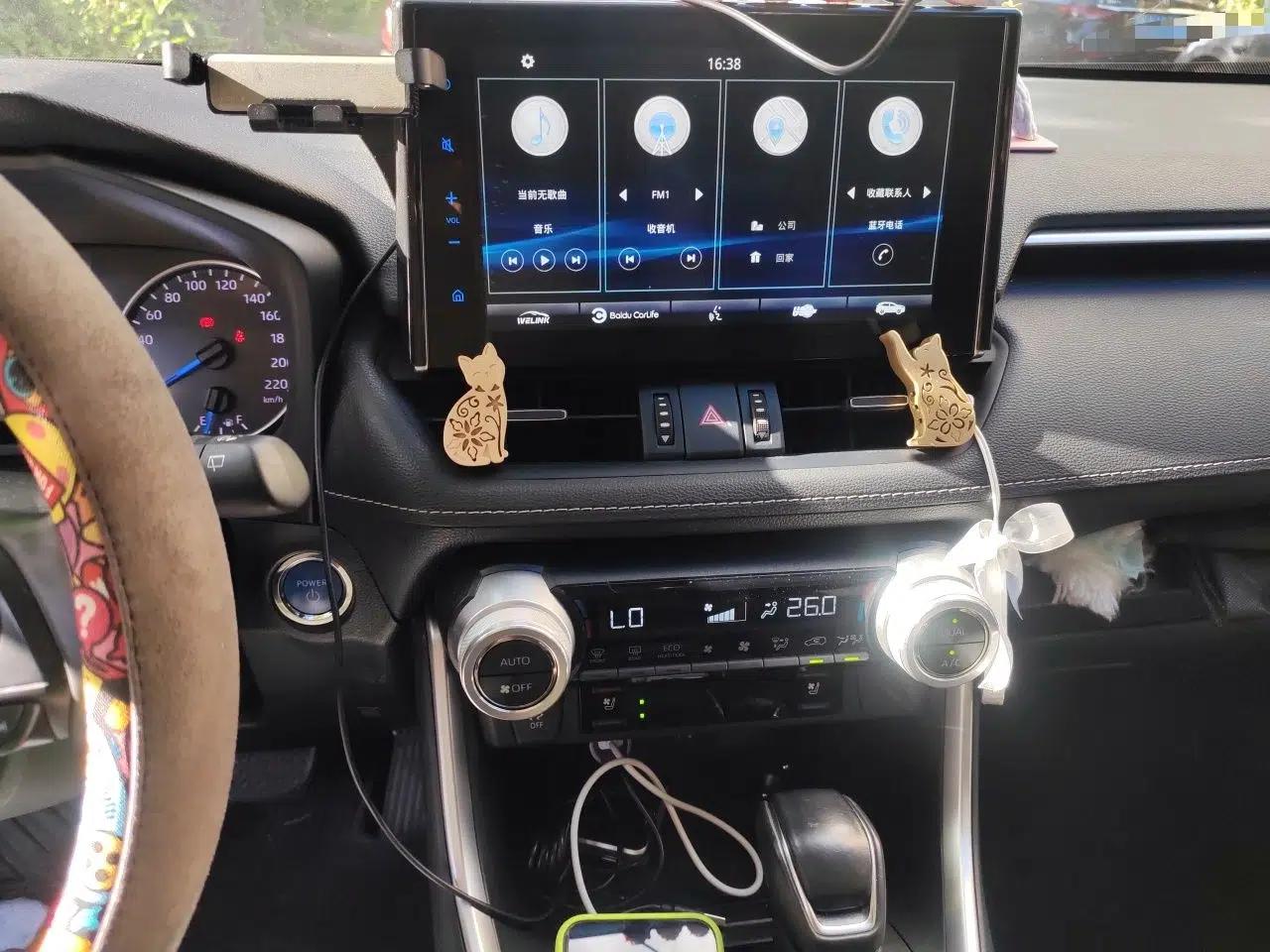 Toyota Wildlander 2022 Dual-Engine 2.5L E-CVT Two-Wheel Drive Prestige Edition — миниатюра 13