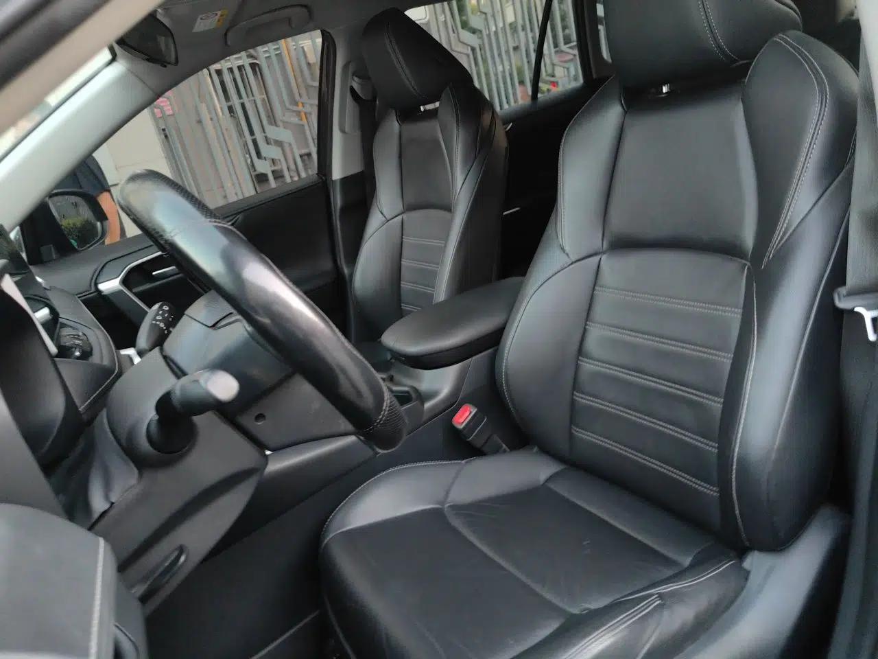 Toyota Wildlander 2021 2.0L CVT Two-Wheel Drive Luxury Edition — миниатюра 15