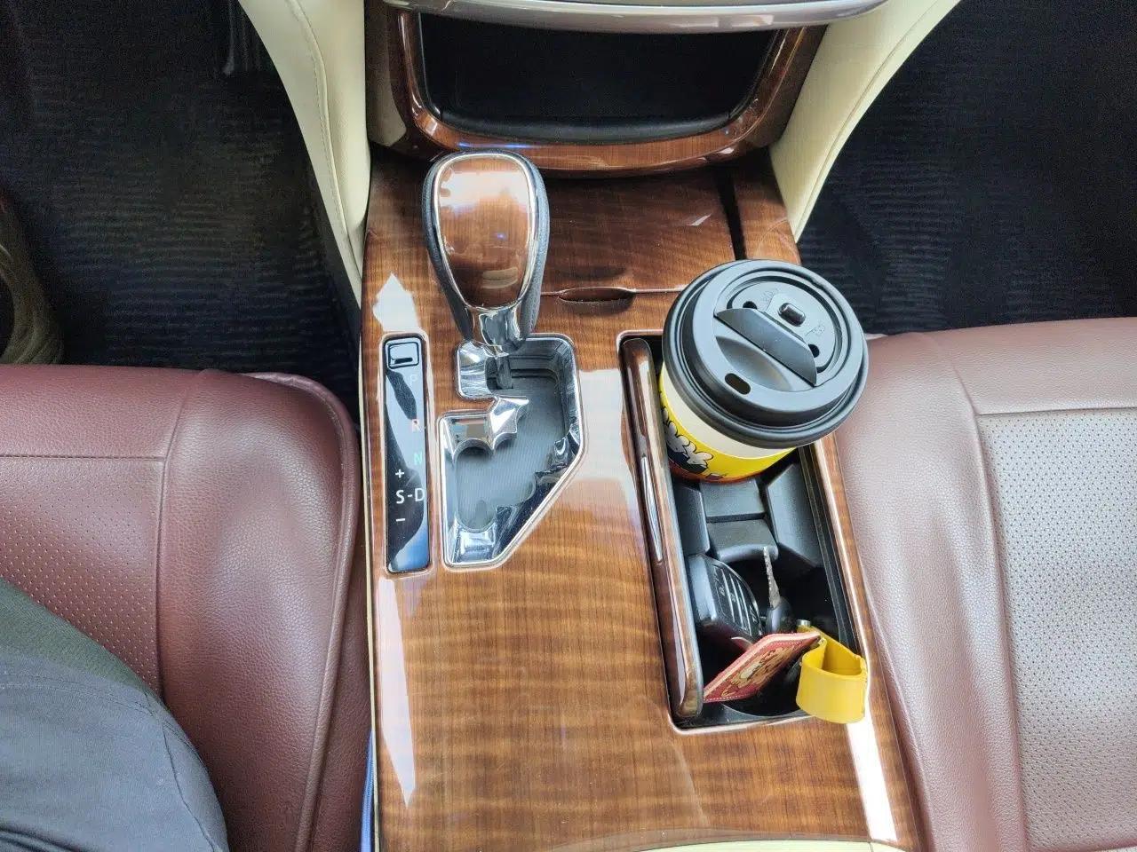 Toyota Crown 2015 2.0T Pioneer Edition — миниатюра 14